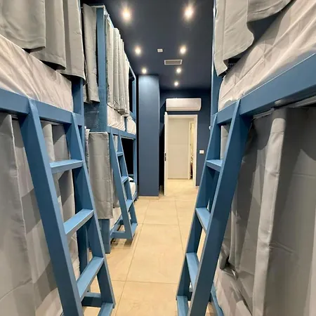 Mega Hostel-3